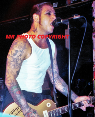 8x10 inch Original photo SOCIAL DISTORTION MIKE NESS r | eBay