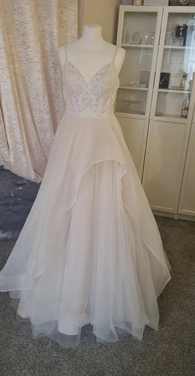 Ex sample top wedding dresses