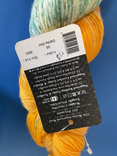100g skein of KFI INDULGENCE HAND PAINTED FINGERING Sock Yarn #1 DAHLIA DIOR - Picture 4 of 4