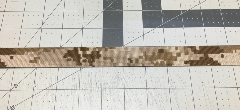 LIVESOUTSIDE AOR1 MARPAT Correas Camufladas 1" Ancho 2 Lados Impresión Por Yarda EE. UU. Foto 2 de 2