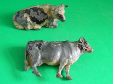Antique Pair Die Cast Lead Britains Proprities Co Hereford Laying Standing Cows