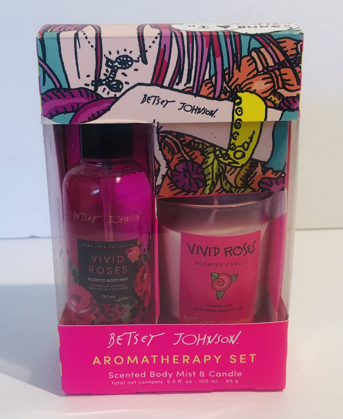 BETSEY JOHNSON Vivid Roses Aromatherapy Set with Body Mist & Candle