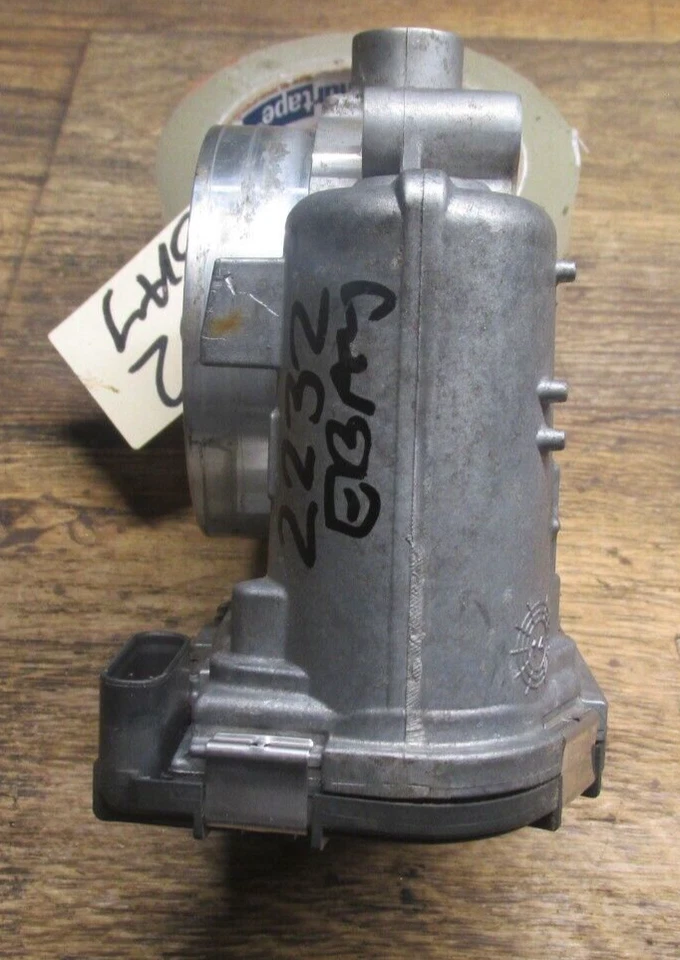 11-20 JEEP GRAND CHEROKEE 14-20 CHEROKEE CARROCERÍA/MONTAJE DE VÁLVULA ACELERADOR Foto 2 de 4