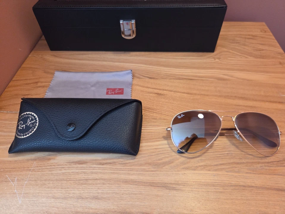 Ray-Ban Aviator, photo 1 of 4