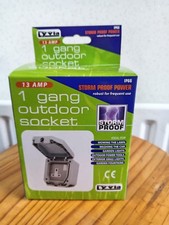 Weatherproof 1 Gang 13amp Outdoor Single Switched Socket IP66