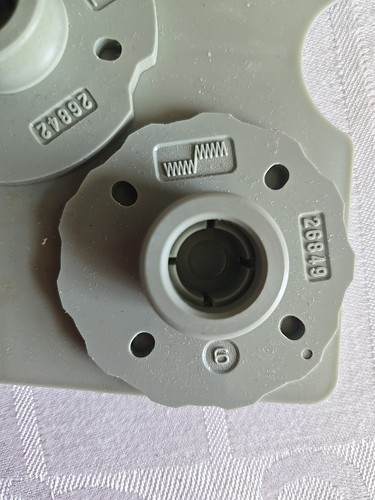 Accesorios de máquina de coser Kenmore de colección orificio de botón levas prensatelas pies agujas - Imagen 9 de 15