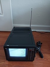RETRO VINTAGE TV TMK PORTABLE BATTERY POWERED COLOR CRT 5 IN. ALSO AM-FM 1985