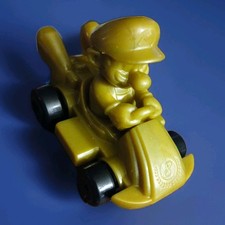 2024Mario Kart 8 Deluxe GOLD Mario Kart 6 Nintendo - McDonald s Happy Meal Toy