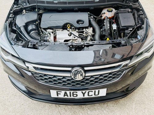2016 VAUXHALL ASTRA 1.6 CDTi ecoFLEX Elite Nav Black Manual Diesel - Picture 9 of 24