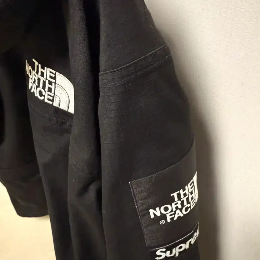 Supreme x The North Face Expedition Jacket Black