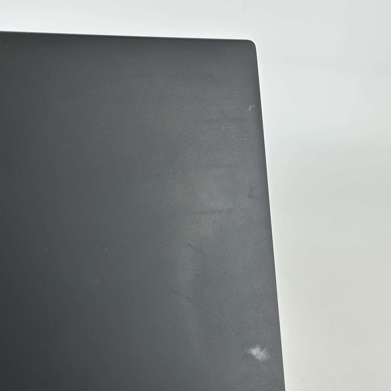 Lenovo ThinkPad X1 Carbon Gen 12 14, 14-Inch Laptop, with Intel Core Ultra 7, 512 GB SSD (Solid State Drive), Windows 11 Pro
