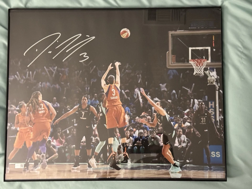 Diana Taurasi Phoenix Mercury Autographed 16X20 Jumpshot (CX Auth) - Image 4 of 4