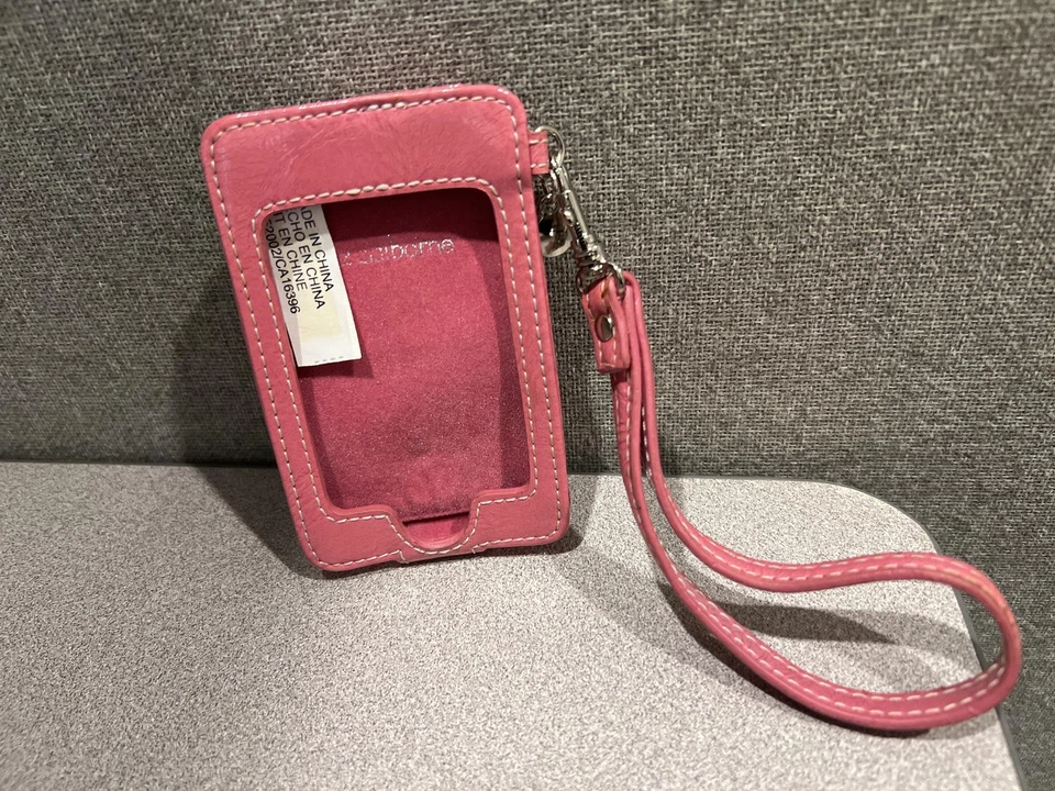 Muñequera Liz Claiborne iPod Nano - Rosa 5 x 3 x 1 Foto 3 de 4