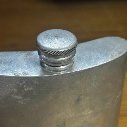 Vintage Orvis Sheffield England Silver Sheffield Horse Design Flask 8oz - Picture 6 of 6