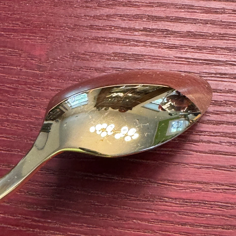 Placa Comunitaria Coronación Oneida Tono Dorado E.P. Cuchara sopera ovalada de postre de latón Foto 4 de 4