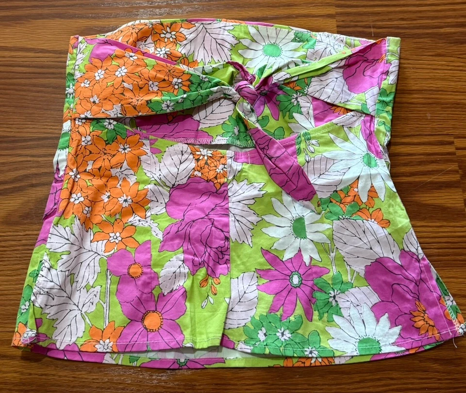 Top tubo medio floral para mujer Foto 3 de 4