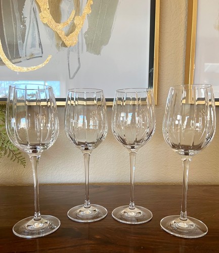 4 Williams Sonoma Crystal Wine Glasses Dorset Pattern, Elegant Stem - Picture 8 of 11