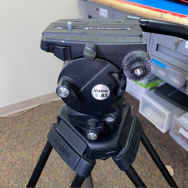 Vinten Vision 100 Tripod 2Stage PoziLoc Carbon Fiber and Vinten 5 AS