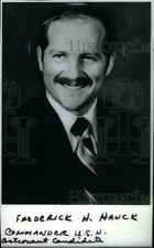 1980 Press Photo Frederick Hauck Commander Navy - RRU30039