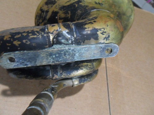 Rare Antique Rubes ? Brass Era Automotive Double Twist Car Horn WORKS Some Dents - Picture 6 of 23