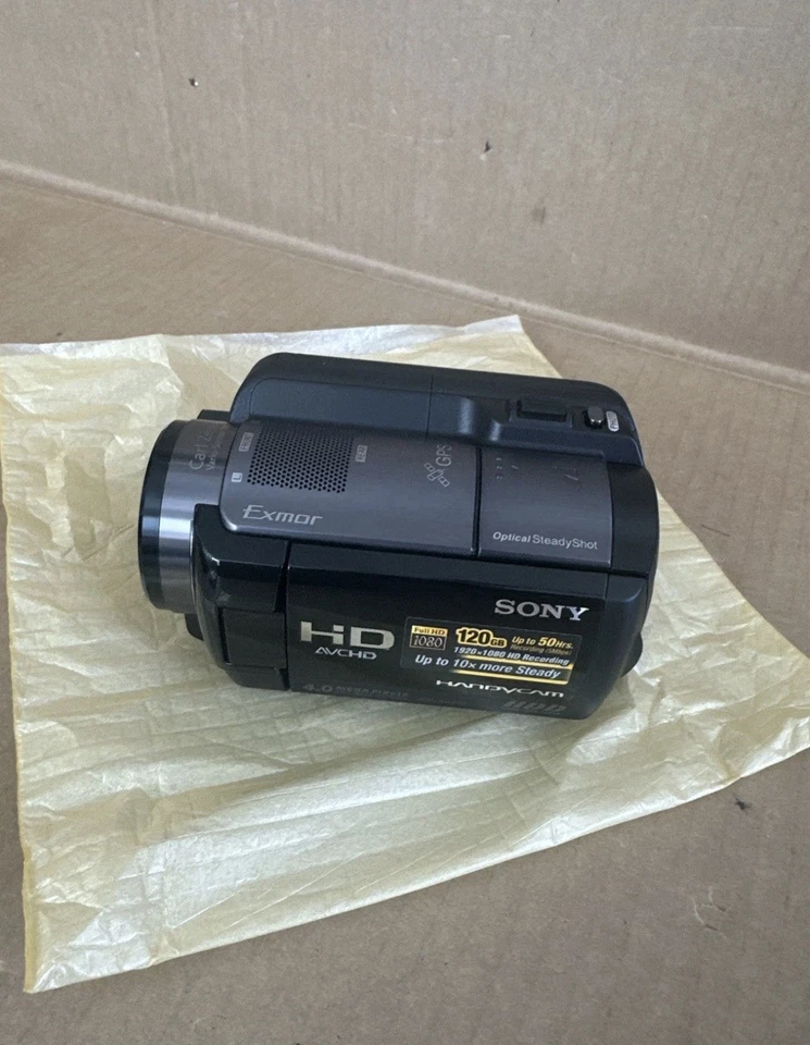 Sony HDR-XR200 Handy Cam Excellent Barely Has Been Use Plus Box Battery Charger… - Image 3 of 4