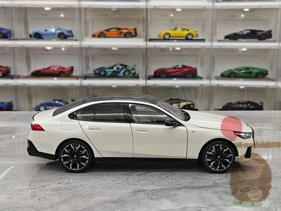 MINICHAMPS 1:18 BMW i5 2023 Alloy diecast Model Car Hobby Gifts
