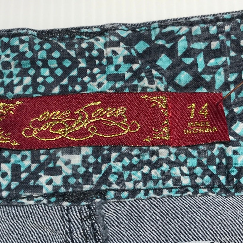 Picture 3 of 7