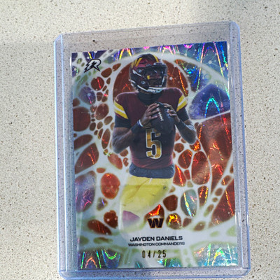 Topps 2026 Cosmic Chrome Football Jayden Daniels Commanders Protonyx PT-15 04/25