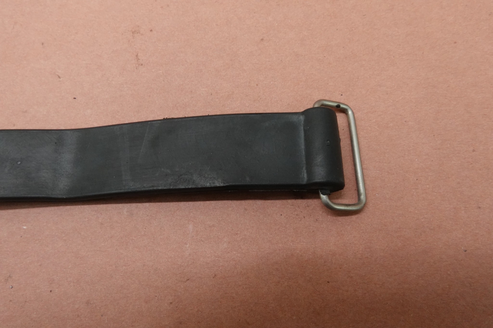 20052006 Harley Davidson FXDWGI Dyna Wide Glide Battery Retainer Strap