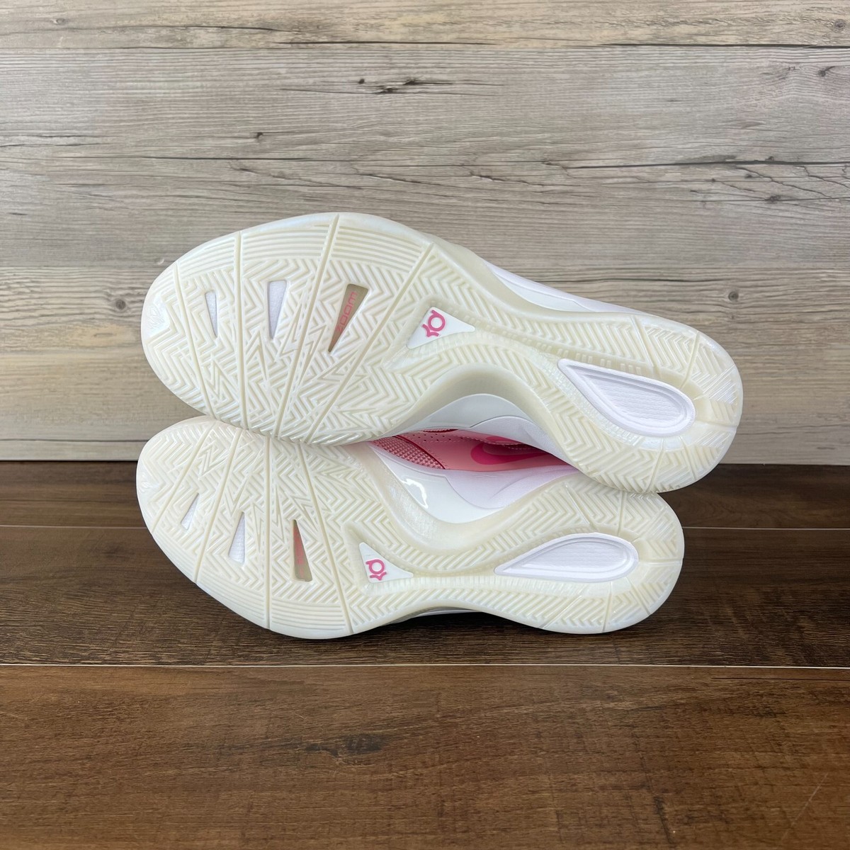 シューズ(男性用) Nike KD3 AuntPearl 28cm Zoom KD 3 'Aunt Pearl' (FJ0982-600) Release Date. Nike SNKRS