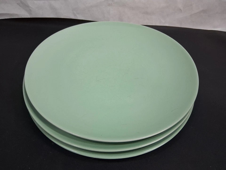 3 IKEA of Sweden Fargrik Mint Sea Foam Green Dinner Plates 15199 10.5" Wide - Image 3 of 4