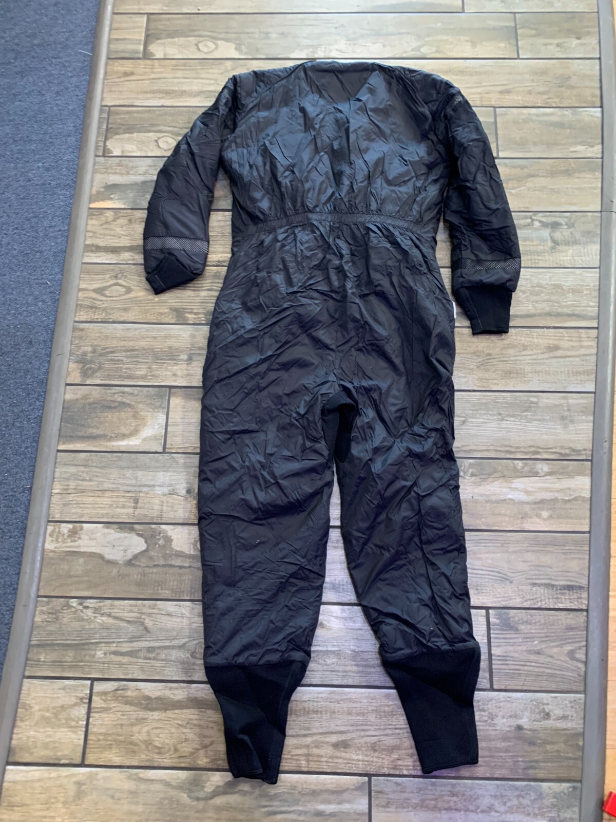 Pinnacle Evolution Drysuit with Undergarment Size XL Used eBay