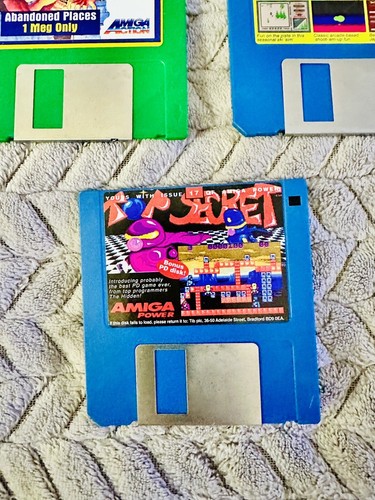 AMIGA Magazine Cover 3.5” Disks x13no. - Various Editions - Excellent Condition - Photo 6/6
