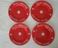 Dowan Dinner Plates 4 Count Red Bon Appetit White Lettering Flowers 10 Inch