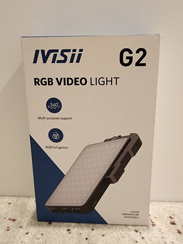 IVISII G2 RGB Camera Video Light 32Wh 4300Mah Recharge Battery Vloggers **READ**