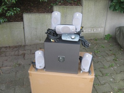 Logitech Z-5300 5.1 Surround Sound Lautsprecher System Subwoofer PC