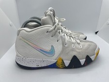 Nike Boys Kyrie 4 AA2897-104 White Gray Basketball Shoes Sneakers Size 5Y