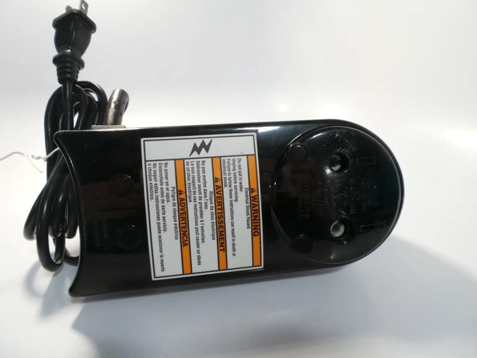 Batidora de mano KitchenAid 5 velocidades negra KHM5APOB7 KitchenAid SOLO MOTOR Foto 3 de 4