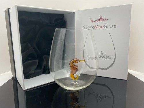 The 3D Stemless Sea Horse Wine Glass Crystal Cup Goblet Red Wine Handcrafted Lea - Picture 8 of 12