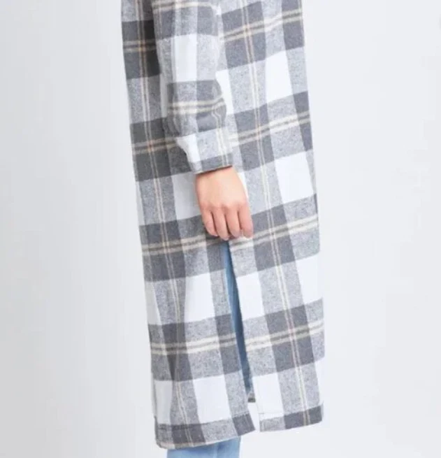 YMI Gray Plaid Shacket Duster Junior Size Medium - Image 3 of 4