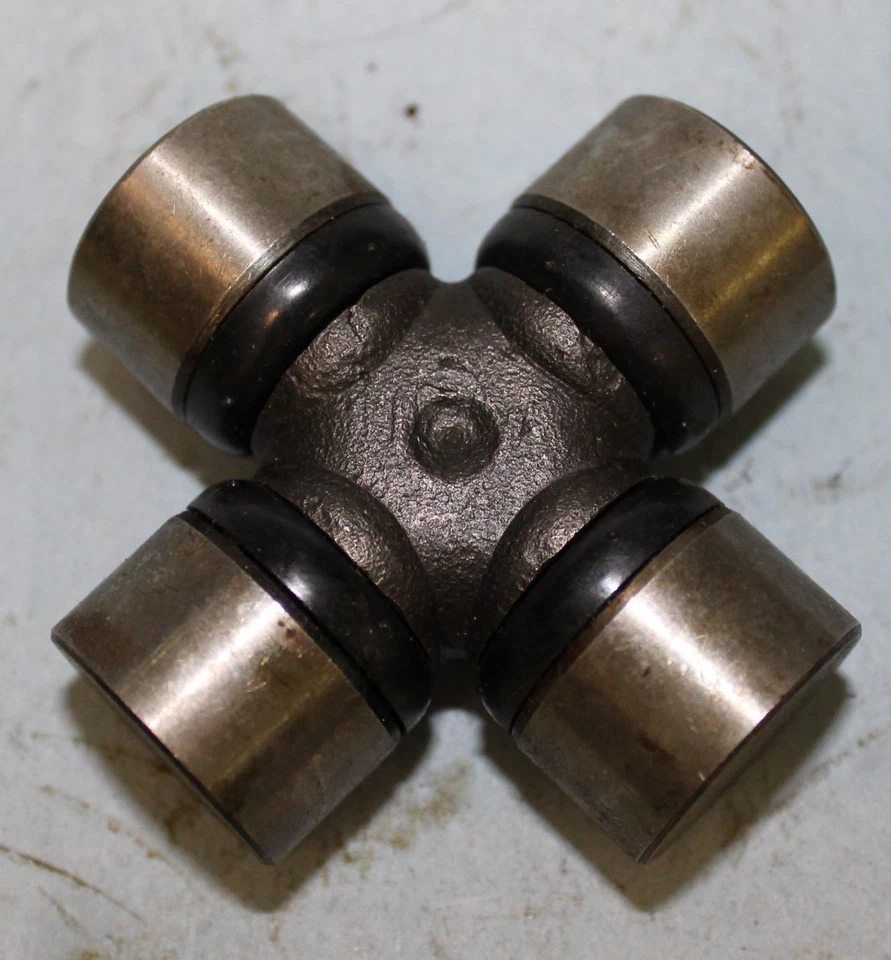 Junta universal Wesco N1581 1954-1982 Chevy Ford Hudson Nash (279) de colección nuevo en stock Foto 2 de 3