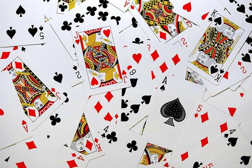 Spielkartenspiel Qualität Kunststoffbeschichtet Deck Standardgröße Sicherheitssiegel Poker - Bild 19 von 21