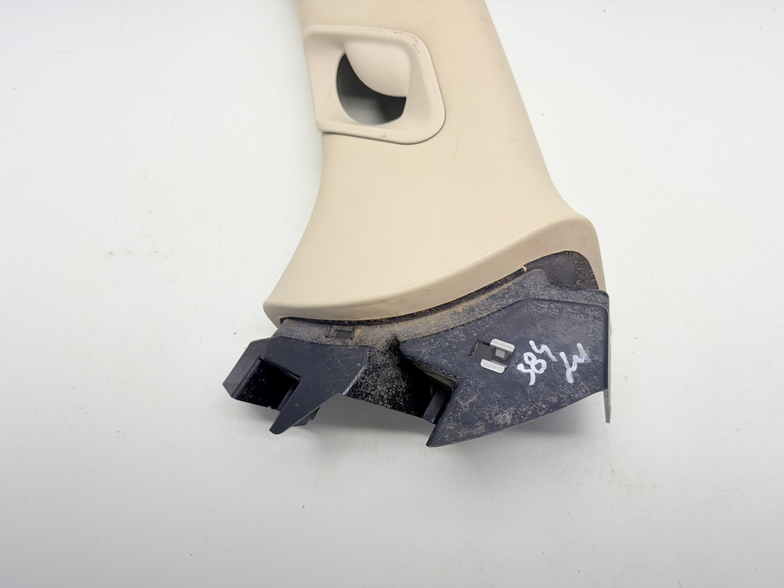 2016-2020 Bentley Bentayga Right C Pillar Upper Trim Cover Panel 36A867288A