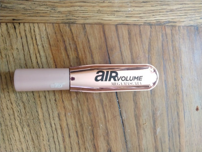 L'OREAL AIR VOLUME MEGA MASCARA SCHWARZ NEU/UNGEÖFFNET/UNVERPACKT