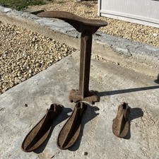 Shoe Cobbler stand And Forms