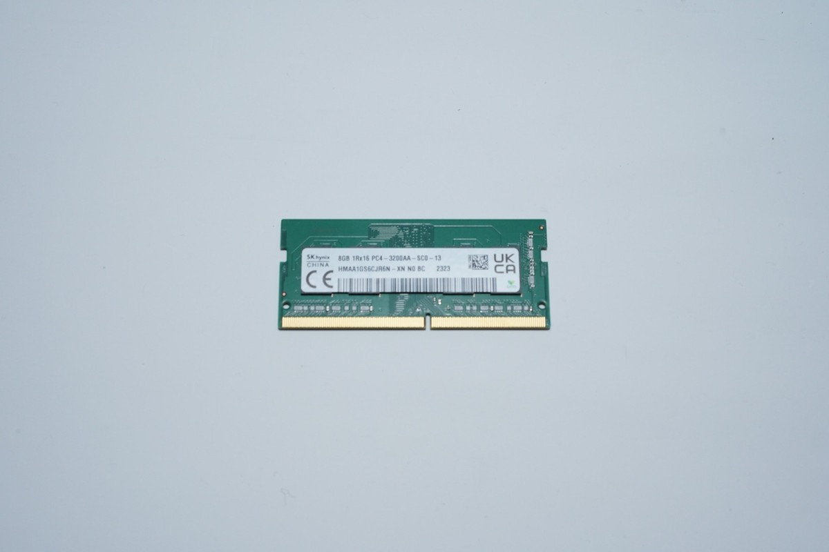 SK Hynix 16GB (2 x 8GB) PC4-25600 (DDR4-3200) Memory