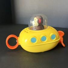 Pottery Barn Kids Skip Hop Bathing Zoo pull 7 go monkey submarine Water Toy