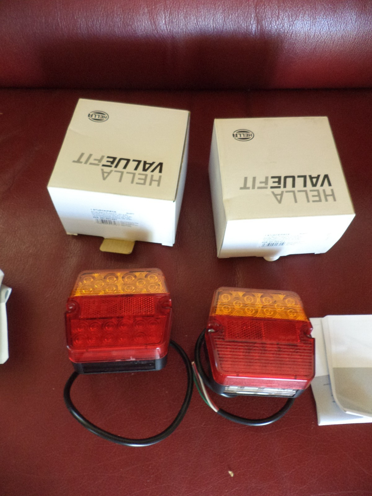 Feu led arriere remorque anti vibration Hella contre ampoule grillee