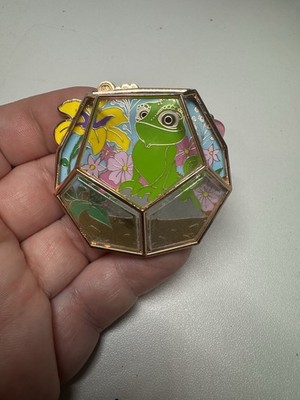 Disney Parks 2021 Where Fantasy Grows Terrarium Series Tangled Pascal LE Pin