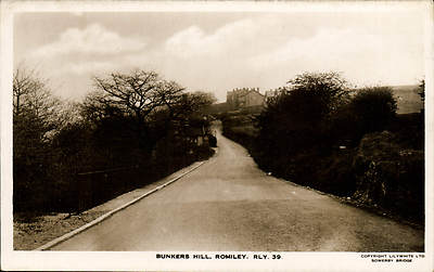 Romiley. Bunkers Hill # RLY.38 von Lilywhite.